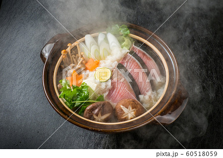 天然寒ぶり鍋 Japanese cuisine Yellowtail and radish pan 天然寒ぶり鍋 Japanese cuisine Yellowtail and radish pan 60518059