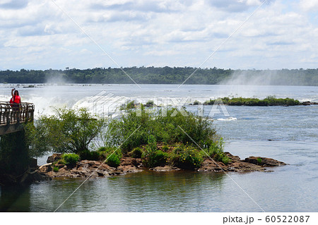 イグアスの滝 悪魔の喉笛 アルゼンチン側 イグアスの滝 悪魔の喉笛 アルゼンチン側 60522087