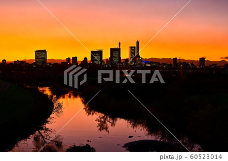 見沼田んぼからのマジックアワー 60523014