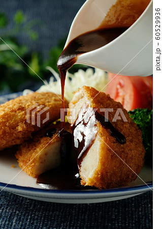 牛肉のコロッケ ソースをかけて 牛肉のコロッケ ソースをかけて 60529936