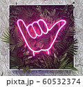 ハワイ アロハ ネオン シャカ ホノルル ワイキキ モンステラ 手 60532374