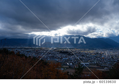 夕暮れの大町 夕暮れの大町 60539630