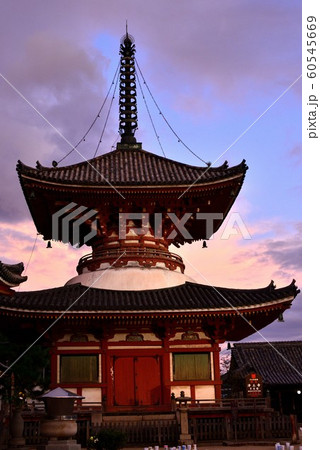 広島県尾道市の灯かりまつり 60545669