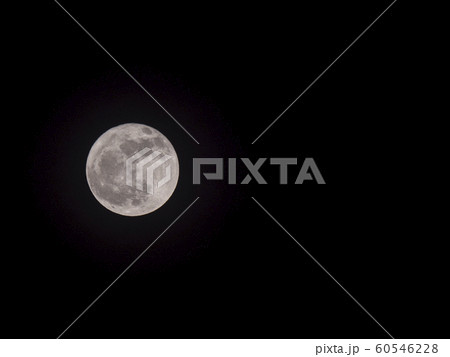 Full moon in the night sky with copyspace Full moon in the night sky with copyspace 60546228