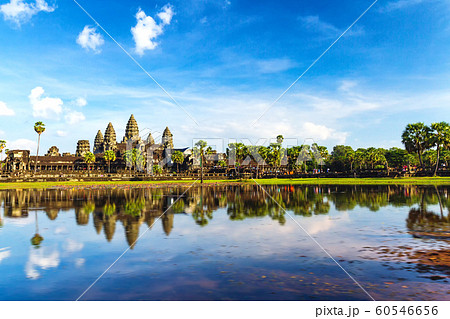 Angkor wat temple reflect on water. Angkor wat temple reflect on water. 60546656
