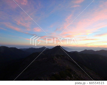 201607間ノ岳の夜明け2 60554515