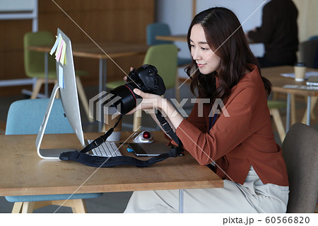 写真　カメラ操作 60566820