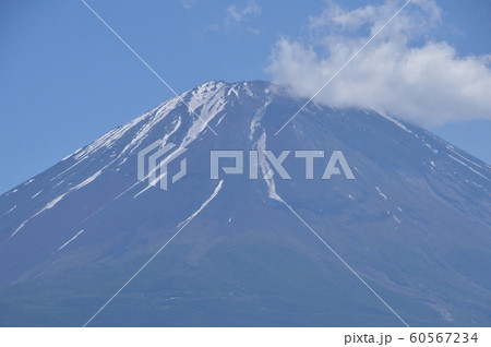 初夏の富士山 夏の雲(朝霧高原/静岡県富士宮市) 初夏の富士山 夏の雲(朝霧高原/静岡県富士宮市) 60567234