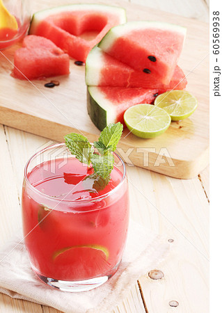 Healthy watermelon lime juice and fresh watermelon 60569938
