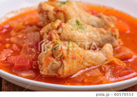 手羽元のトマトスープ 手羽元のトマトスープ 60570553