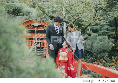 家族 七五三 撮影協力:高幡不動尊 家族 七五三 撮影協力:高幡不動尊 60574388
