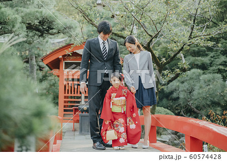 家族 七五三 撮影協力:高幡不動尊 家族 七五三 撮影協力:高幡不動尊 60574428