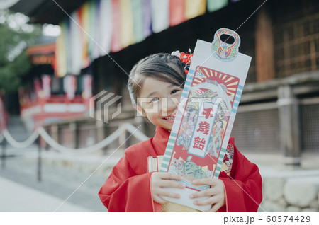 女の子 七五三 ポートレート 撮影協力:高幡不動尊 女の子 七五三 ポートレート 撮影協力:高幡不動尊 60574429