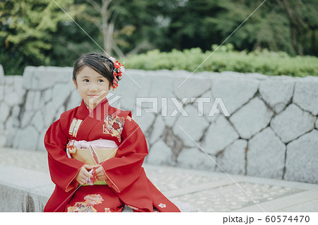 女の子 七五三 撮影協力:高幡不動尊 女の子 七五三 撮影協力:高幡不動尊 60574470