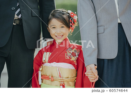 家族　七五三　撮影協力：高幡不動尊 60574644