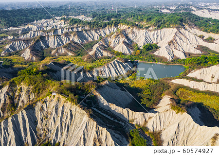 山脈 山並み 山並 60574927