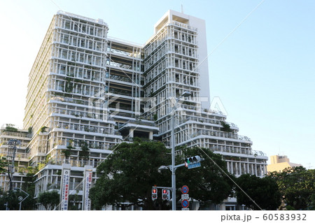 那覇市役所 60583932