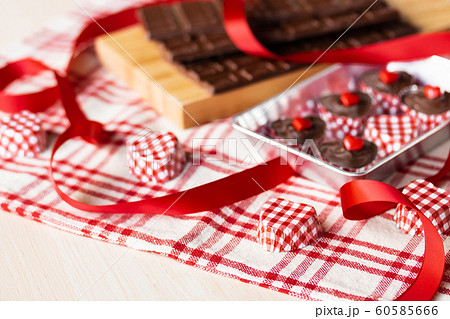 手作りチョコ 60585666