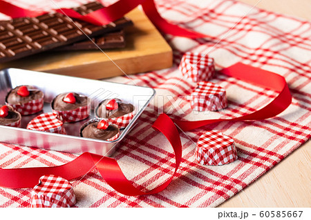 手作りチョコ 60585667