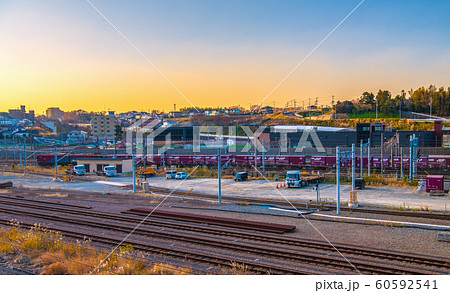 日本の横浜都市景観 羽沢横浜国大駅を望む 日本の横浜都市景観 羽沢横浜国大駅を望む 60592541