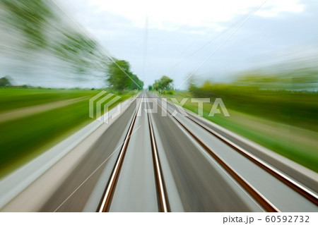 Rails blur 60592732