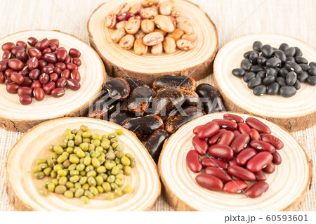 Collection of beans 60593601