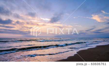 千里浜海岸の夕暮れ 千里浜海岸の夕暮れ 60606761