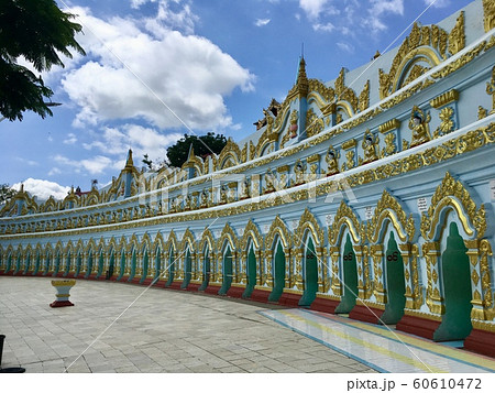 Beautiful architecture buddhist hall at U Min Thonze temple in Sagaing near Mingun and Mandalay city, Myanmar 60610472