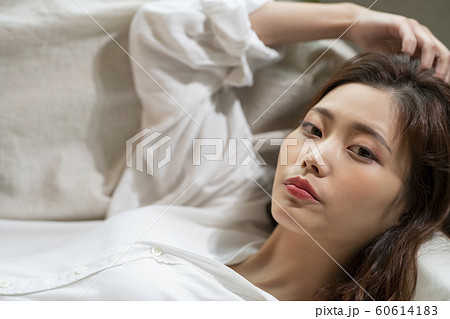 女性　ビューティー 60614183