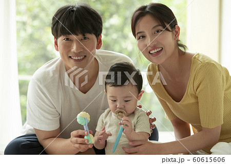 三人 3人 人 60615606