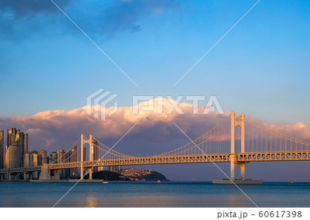 Diamond Bridge(Gwangan Bridge) in Busan,Korea Diamond Bridge(Gwangan Bridge) in Busan,Korea 60617398