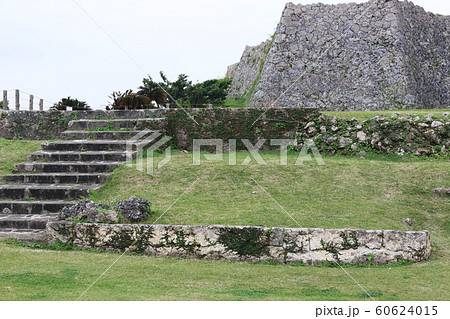 中城城跡 60624015