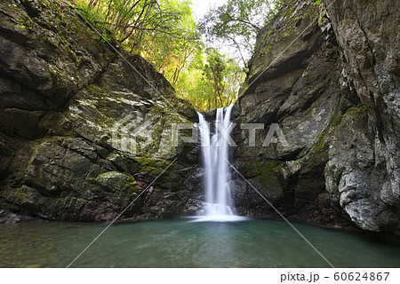 滝畑四十八滝　光滝（大阪府河内長野市滝畑） 60624867