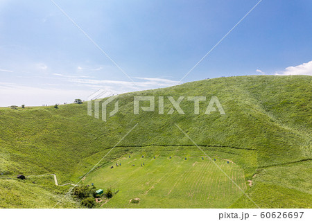 夏の山頂 60626697