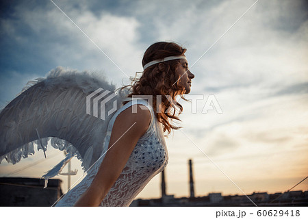 Sweet angel girl Sweet angel girl 60629418