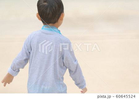 6 years old 6 years old 60645524