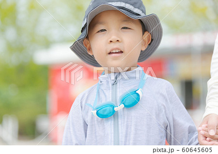 6 years old 6 years old 60645605