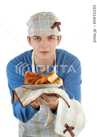 Cook with the pastry Cook with the pastry 60650295