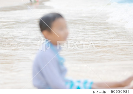 6 years old 6 years old 60650982