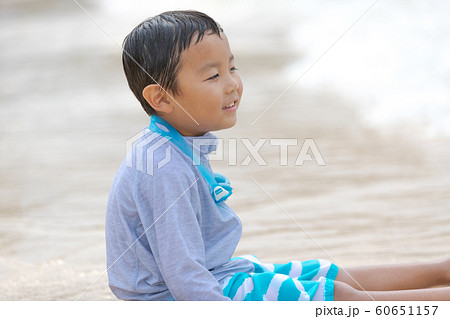 6 years old 6 years old 60651157