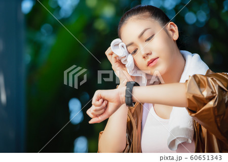 女性 運動 腕時計 女性 運動 腕時計 60651343