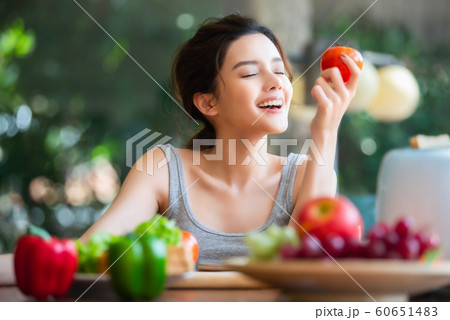 女性　健康　ヘルシー 60651483