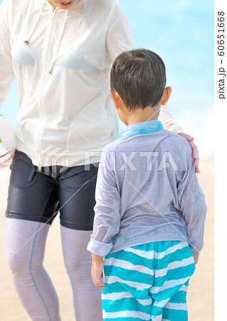 6 years old 60651668