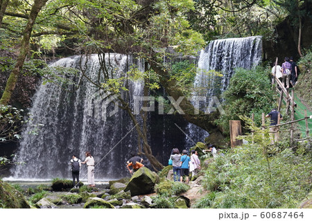 鍋ヶ滝公園 裏見の滝 熊本県阿蘇郡小国町 鍋ヶ滝公園 裏見の滝 熊本県阿蘇郡小国町 60687464