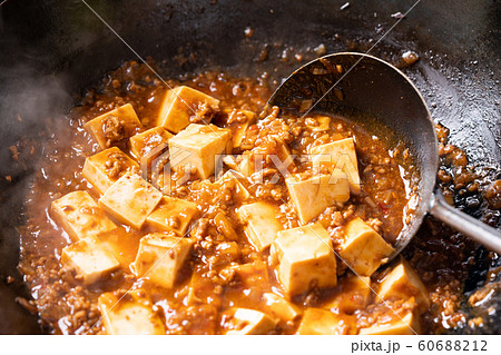 麻婆豆腐 60688212