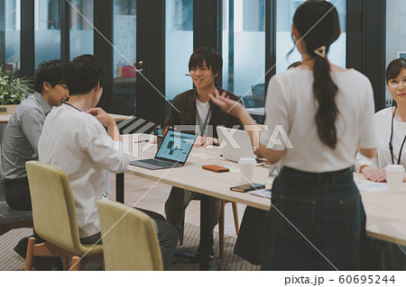 カジュアルミーティング 60695244