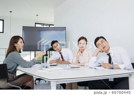 Business people concept, working and discussing together in office 298 60700440