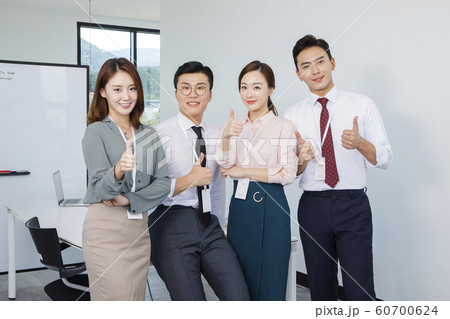 Business people concept, working and discussing together in office 292 Business people concept, working and discussing together in office 292 60700624