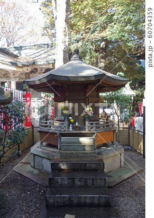 豊川稲荷東京別院（大岡廟） 60704359