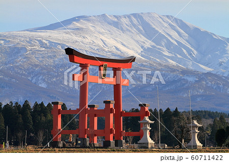 羽黒山大鳥居 約90年ぶりに建て替え完成 羽黒山大鳥居 約90年ぶりに建て替え完成 60711422